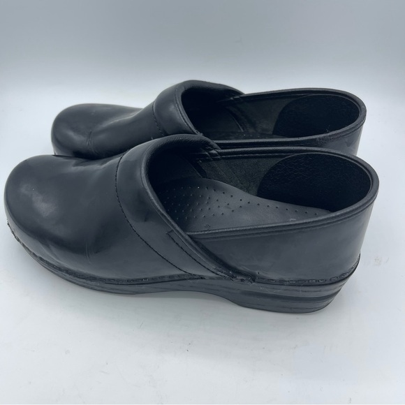 Dansko Shoes Womens Size 41 (10.5-11) Professional Clogs Black Patent Leather - Picture 2 of 6